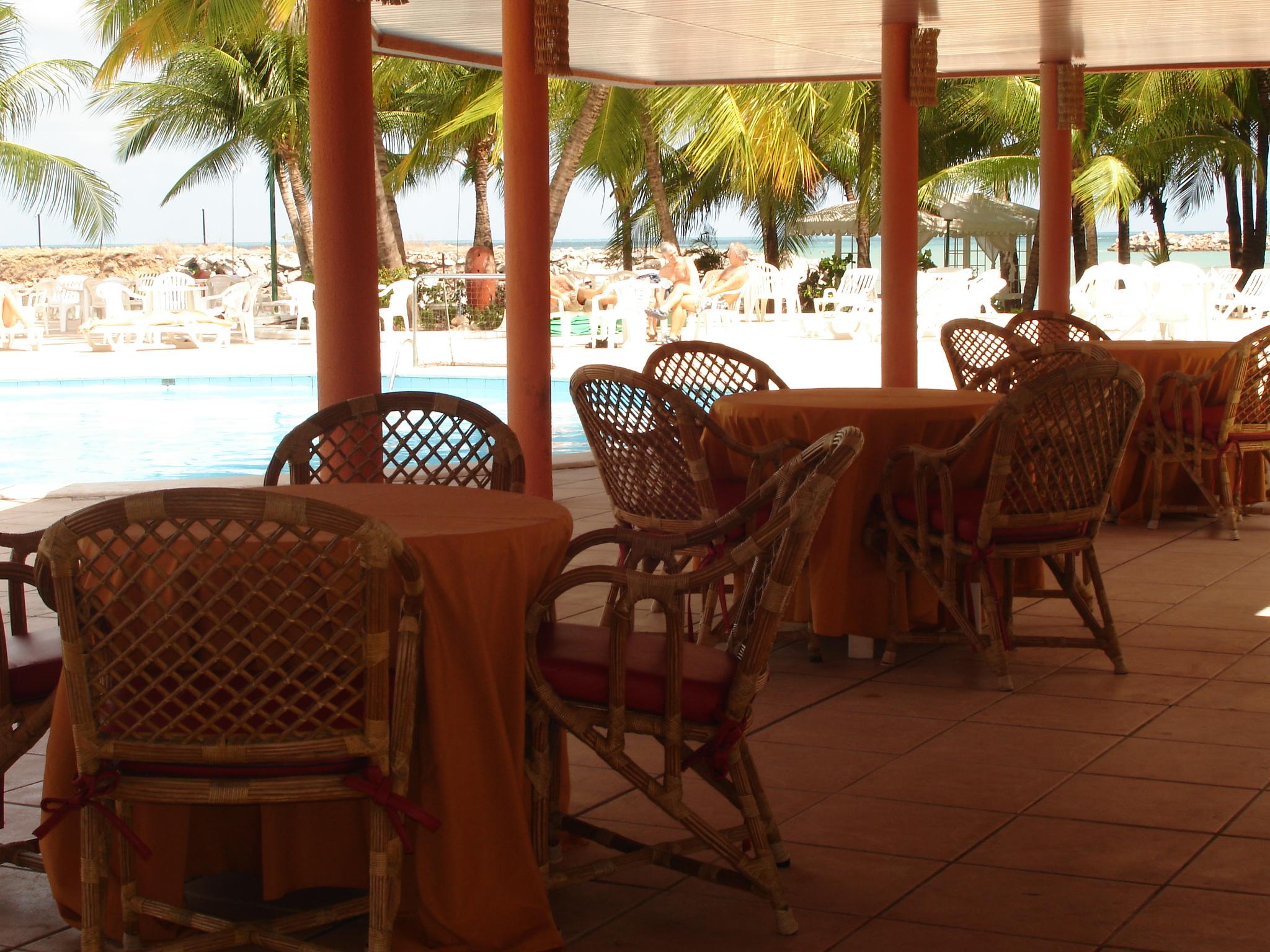 פורטאלזה Marina Park Hotel מראה חיצוני תמונה The poolside restaurant at the hotel